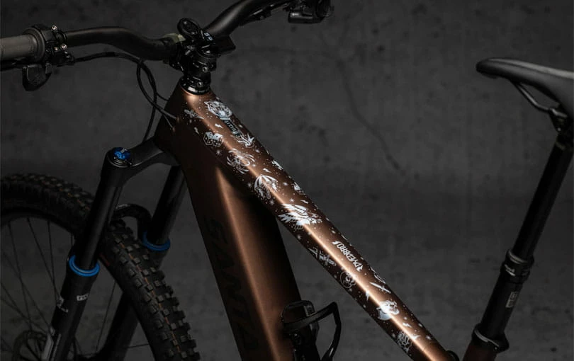 Dyedbro Kit De Protection Pour Cadre De Vélo électrique Old School Tattoo - White Matt – Image 2