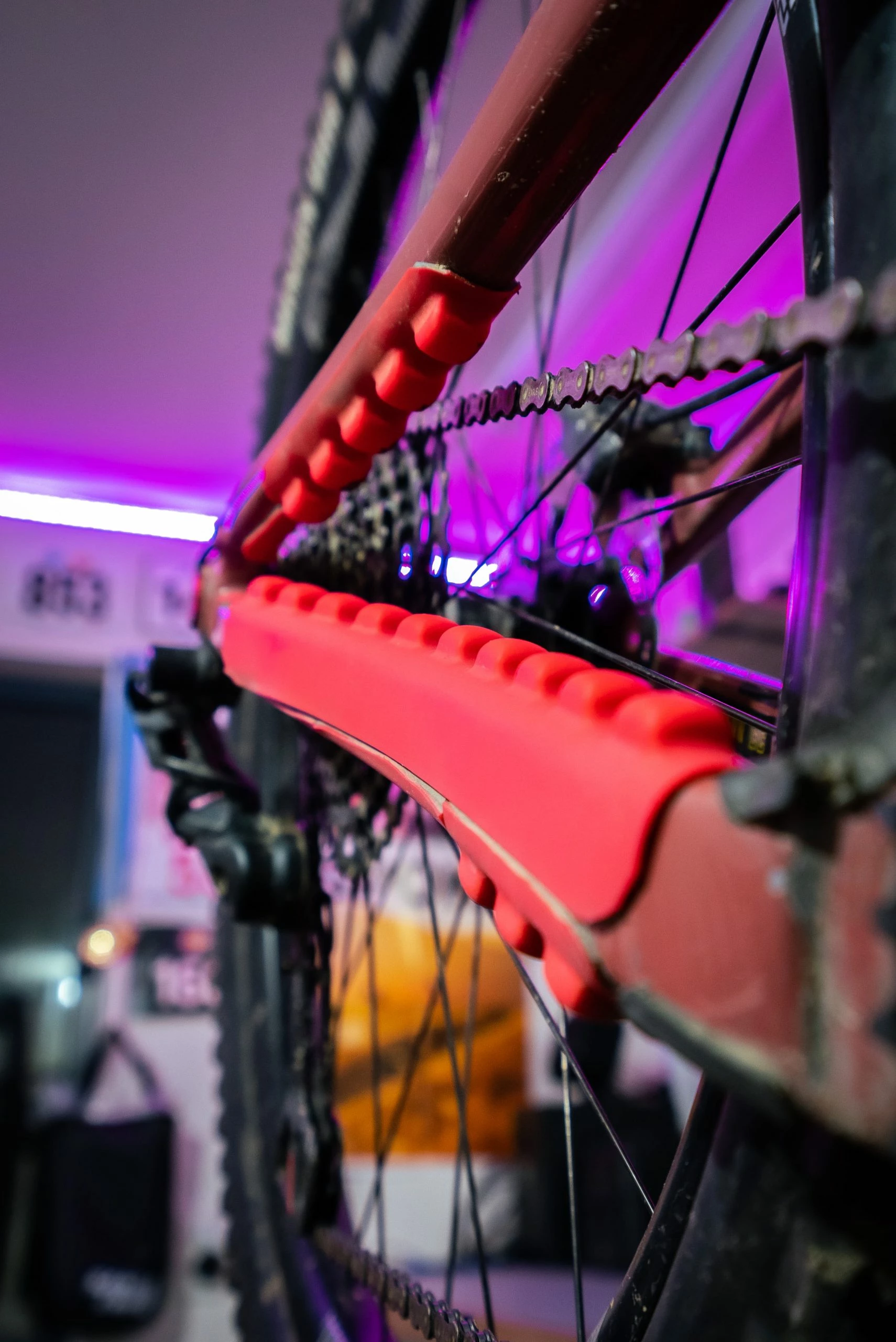 Velocity Hucking Systems VHS 2.0 Slapper Tape - Rouge – Image 2